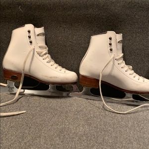 Girls Ice Skates Riedell Size 2